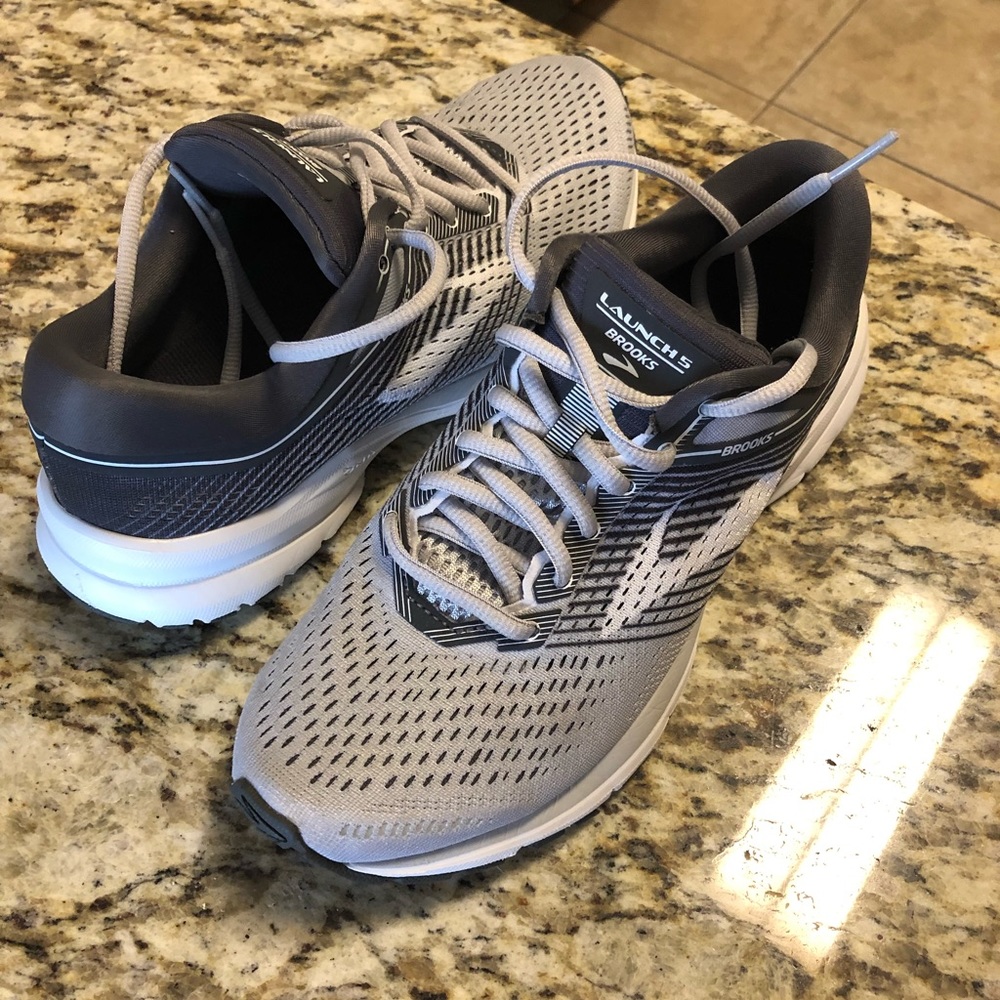 Brooks Launch 5 EUC